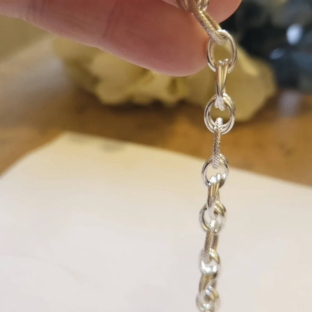 Unique Silver Plated Textured Double Circle Linked Chain Bracelet 7 1/4